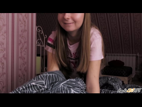 ❤️ Blondinka globoko sesa svojega prijatelja in dobi spermo v usta ❤️❌ Porno fb na sl.naughtyhentai.ru ❌️❤